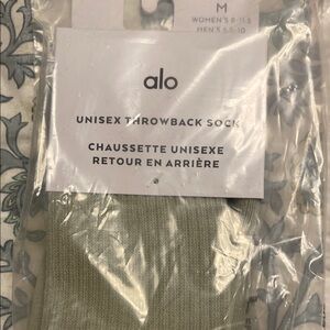 ALO Yoga Unisex Throwback Sock - Light Green